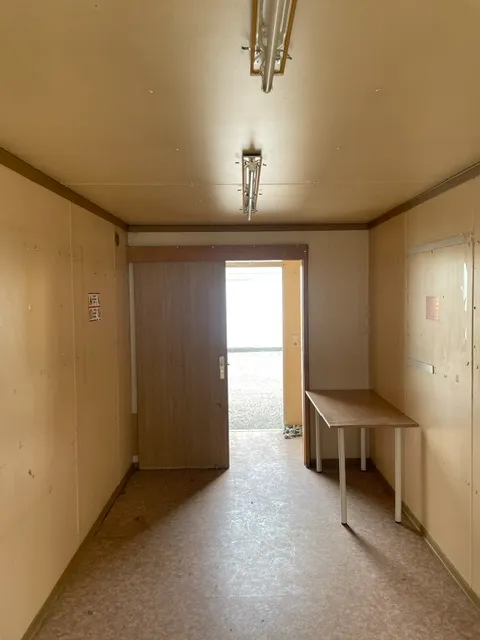 Eladó 7m hosszú, használt irodakonténer, 83280